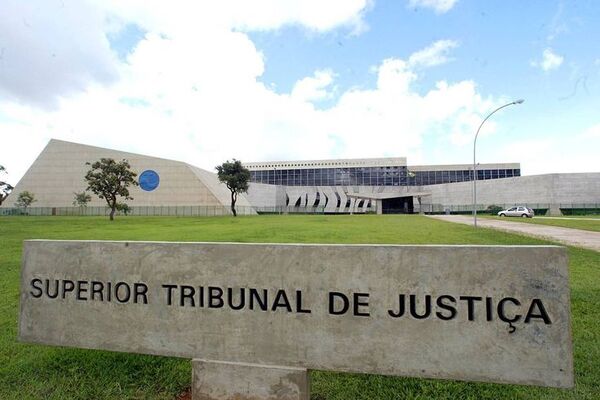 Arrematação por 2% em Leilão de Falência