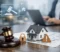 Leilões digitais imobiliários: riscos e cuidados